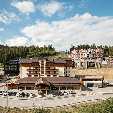 Ganz & Szálloda Bukovel