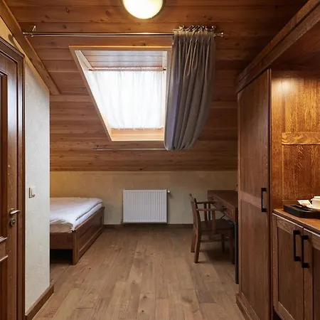 Ganz & Hotel 4*