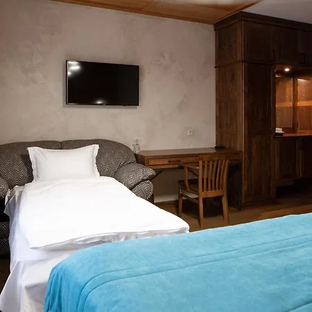 Hotel Ganz & Bukoveľ