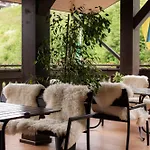 Ganz & Hotel 4*