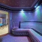 Hotel Ganz & 4*